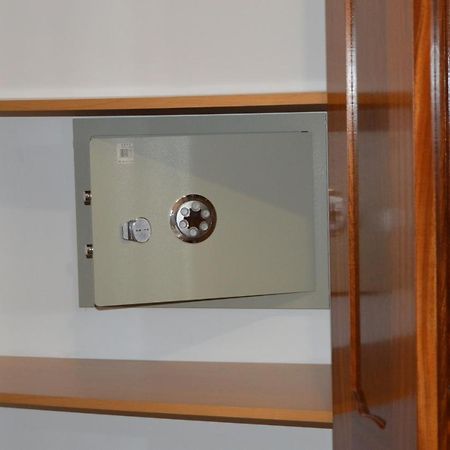 Apartamento En Pleno Centro De Кордоба Екстериор снимка